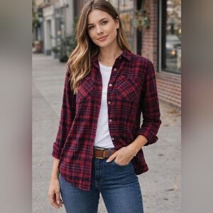 Beaver Canoe Plaid Flanel top